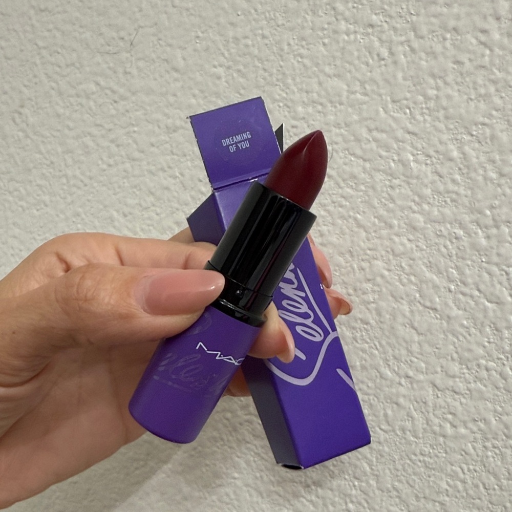 MAC Cosmetics x Selena - Dreaming of You Lipstick